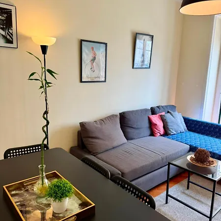 Spacious T3 For Groups In Vibrant Neighborhood Lägenhet Lisboa